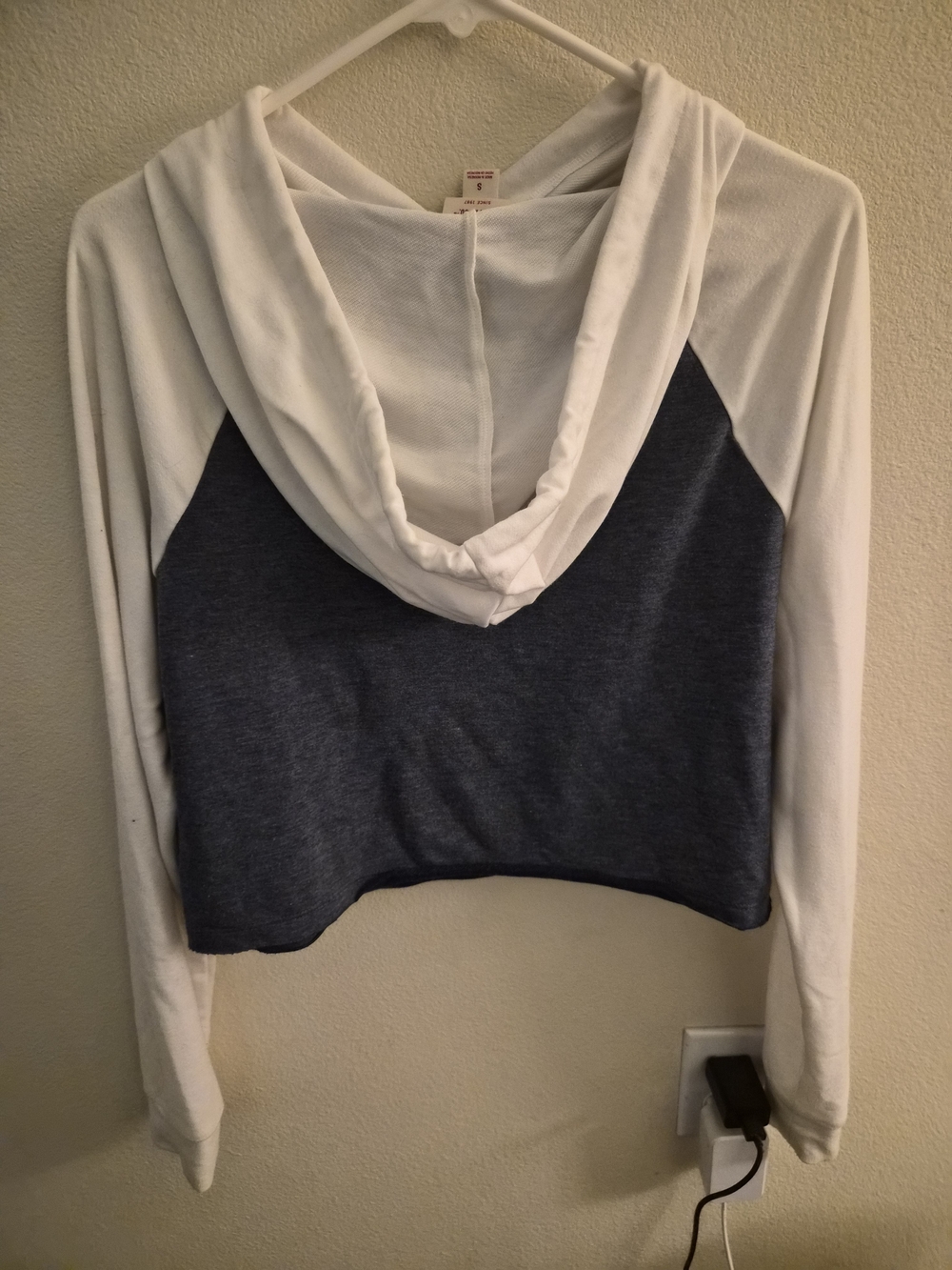 Mossimo Supply Co. White and Navy Raglan Crop Hoodie